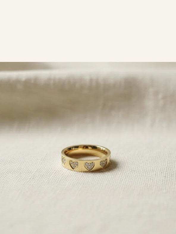 Amour Heart Ring