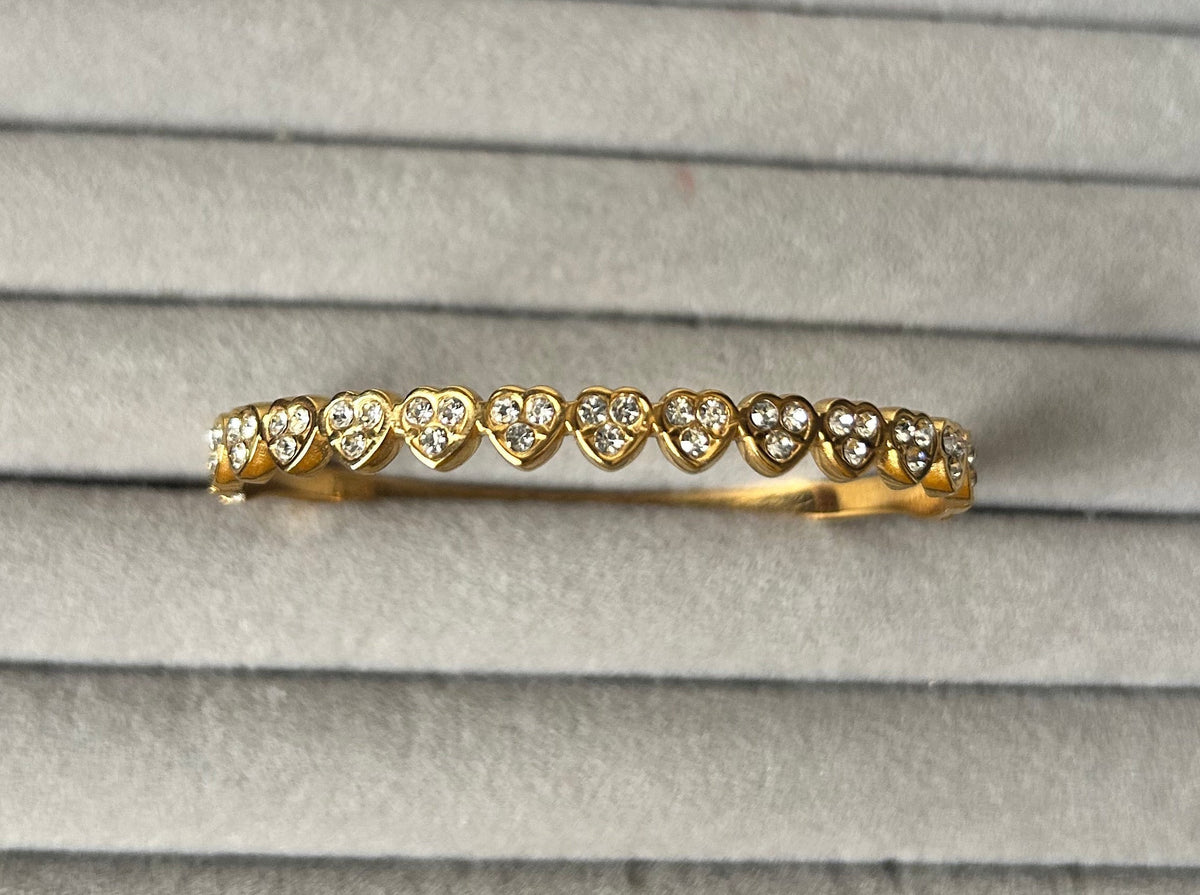 Eternal Heart Kada